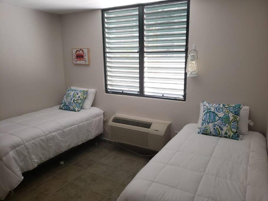 1St Level Unit Steps To Beach- Cold Air Conditioner At Poza Del Mar Luquillo Exterior foto